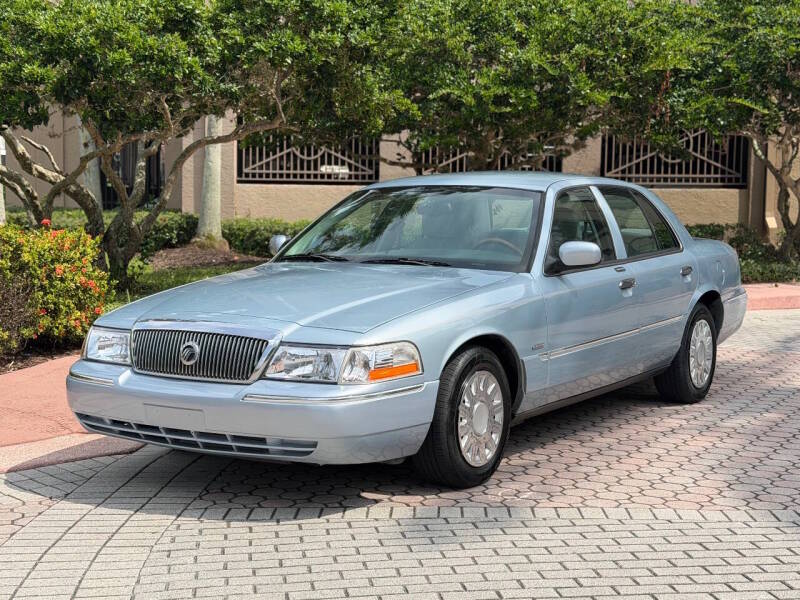 mercury grand marquis 2004 2MEFM75W54X696753 image mercury grand marquis 2004 2MEFM75W54X696753 image